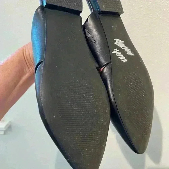 Matisse Women’s Leather Black Flat Slip On Pointed Miles 8M great condition - Picture 4 of 9